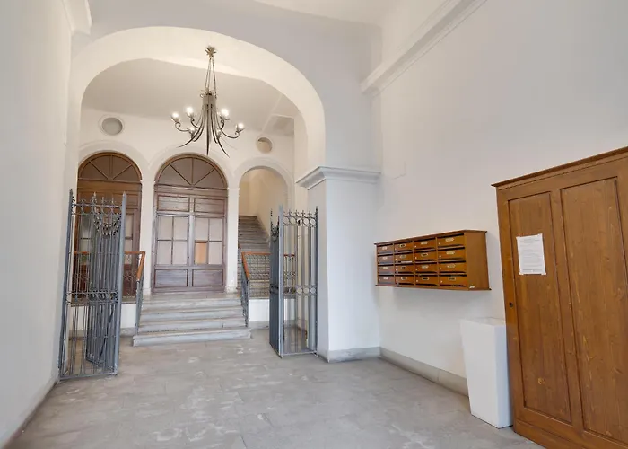 San Michele Apartment -2 Minutes To Piazza Unita City Centre